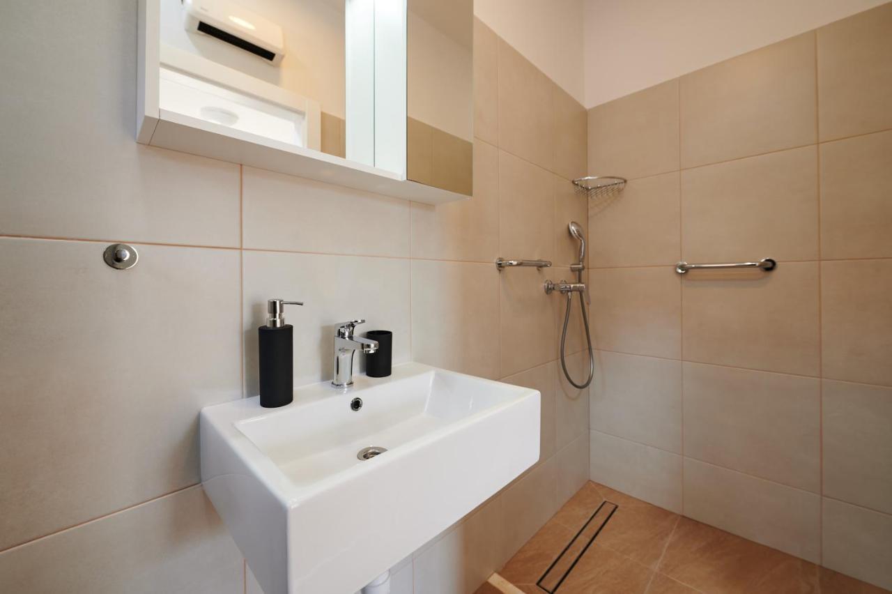 Apartmani Draga Trogir Kültér fotó